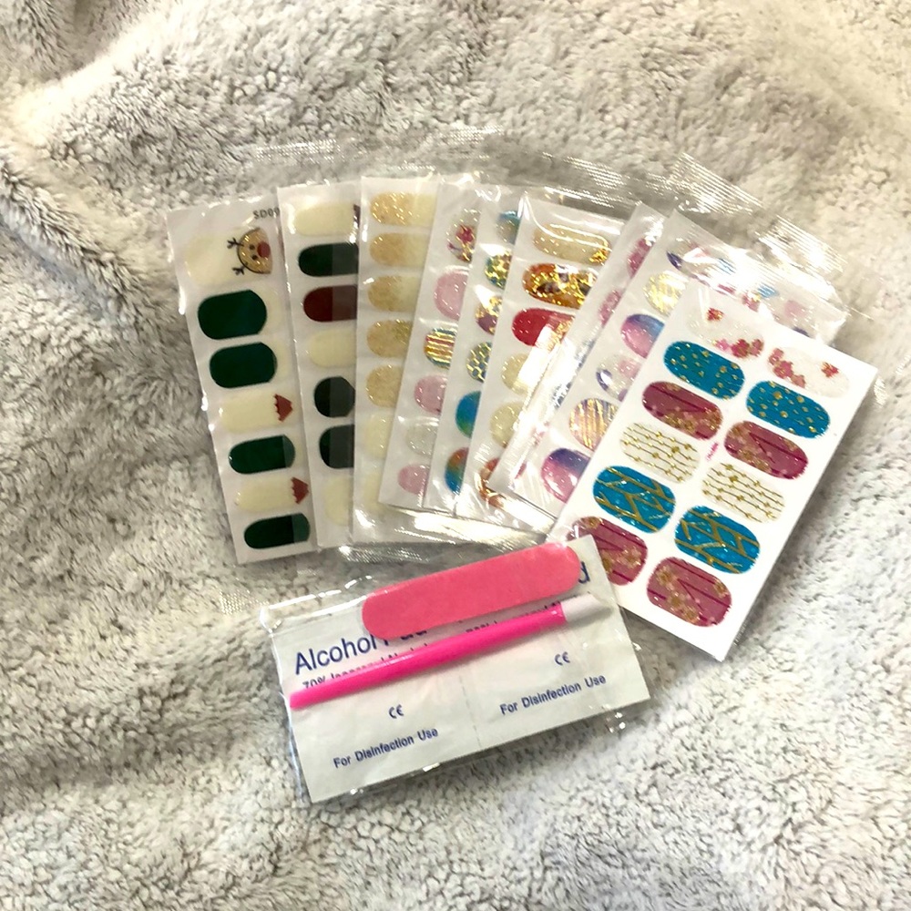 Assorted gel nail stickers